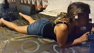 Mexico's favorite milf Pam Hotwife sneaks for porn video