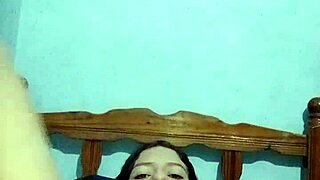 would you dare help a latina babe masturbate in homemade solo?