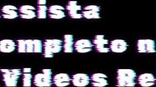 usei um consolo preto na bucetinha pra gozar 😍