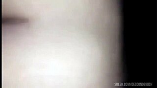 does el profe de espa�ol ense�a muy bien la clase