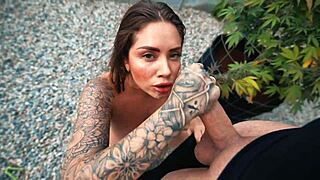 I’m So Into Sara Blonde’s Hot Outdoor Blowjob And Cumshot!