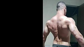 Carlos Simões BODYBUILDER bangs young brunette in anal lingerie GAME.