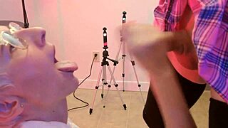 wanna see her cute face get pissed on? 😈