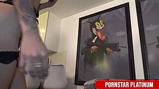 Katalina Kortez teases her pussy with toy 😍