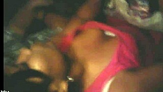 Goddessdana shows dildo pussy closeup on webcam