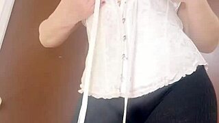 Colombian Stepmom with Giant Cameltoe Masturbates for Stepson in Tight Leggings