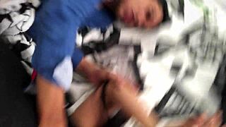 sexo casero real con una universitaria de tetas grandes?