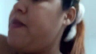 Me Masturbo While My Colombian Wife Gets Her Nails Done