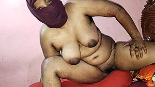 Hey, wanna see deshi bhabhi and uncle banging hard Indian style?