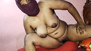 Hey, wanna see deshi bhabhi and uncle banging hard Indian style?