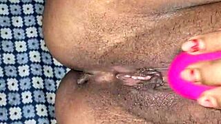 Desi Indian Alisha Bhabhi in Hot Solo Masturbation