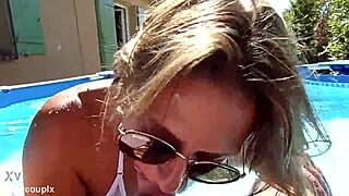 French amateur babe shows off raw intimate moments