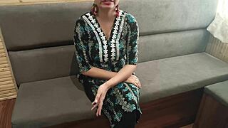 Jija Ji seduced by Saali’s sexy body, fucked her hard in pussy and ass