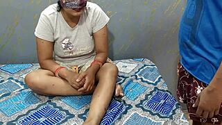 Jawan Bhabhi Feeds Boobs Juice in Hot Desi Hindi Audio Sex