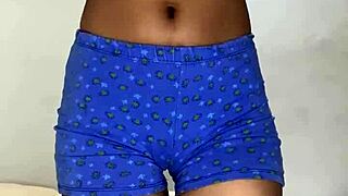 Hot Amateur Girl Poses Naturally