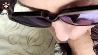 Stepsister lets me cum on her tight creamy pussy