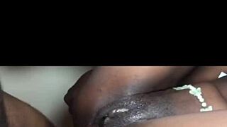 Amateur stepsister gives quick blowjob 😏