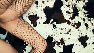 Stunning milf wife slipped into stockings, lured husband into deep anal play. It was unforgettable!