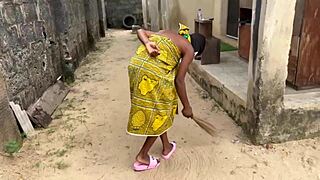 Blackpussy Meets Harveyxbush In Wild Squirt Escapades!