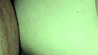 Gostosa se masturbando, parte 2?