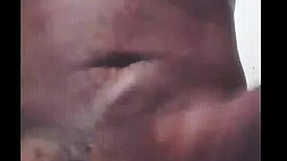 Hey, watch me stroke my huge black cock live now