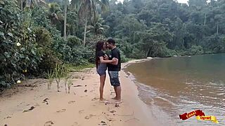 Sexo ANAL em alto mar com latina ROUGH