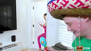 i let my stepmom play with my maraca, jimmy michaels and callie brooks in pov hardcore