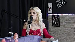 Wow! Blonde shows anal sex tricks!