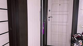 Mavis Surprises Johnny with Blowjob and Hot Fuck After Work