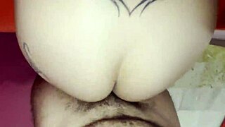 Bizou Visits Motels In Mexico Chapter 1