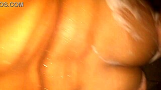 the best momments of my wife in the shower she invits a freind karina and lucas