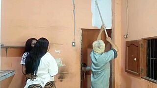 We Have Lesbian Sex In Front Of The Painter - How Morbo