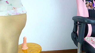 Pretty asian girl pleasures herself solo