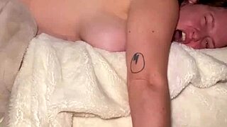 Avril showers prone bone fuck with hairy pussy creampie.