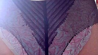 i worship elza's ass in nylon tights domination