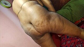 Office boy totally banged his madam hard at work today! 😜