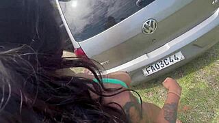 jovens transam em público em plena luz do dia 😏