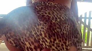 Sexy bikini latina amateur gets fucked after beach