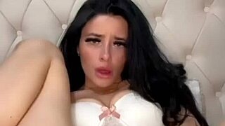 horny teen american exchange student masturbating with toys, squirting orgasm on camera 😍