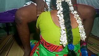 Housewife sneaks blowjob on house owner’s cock in secret