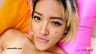 gorgeous asian model flaunts her sexy body 😍