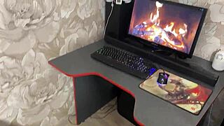 Step sister, show me that christmas costume again and give me your holes as a gift?