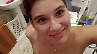 chiara gets pissed on her tits in the bathroom 😈
