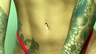 Sexy Lingerie Cream on Body, Dildo Anal Masturbation