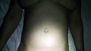 dialogic gimme that massage and cum on my bush now