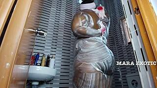 Ever Seen a Fat Onion Booty Milf in the Shower, Mara Exotic?