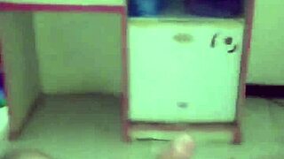 video update: sexy arab milf shows off ass 😍