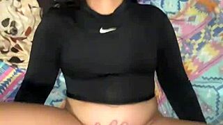 despierto a mi hermanastra en el gimnasio