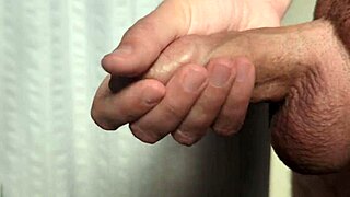 he jerks off to a cumshot in the morning light