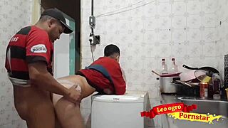 transei com meu amigo trans e gozei dentro